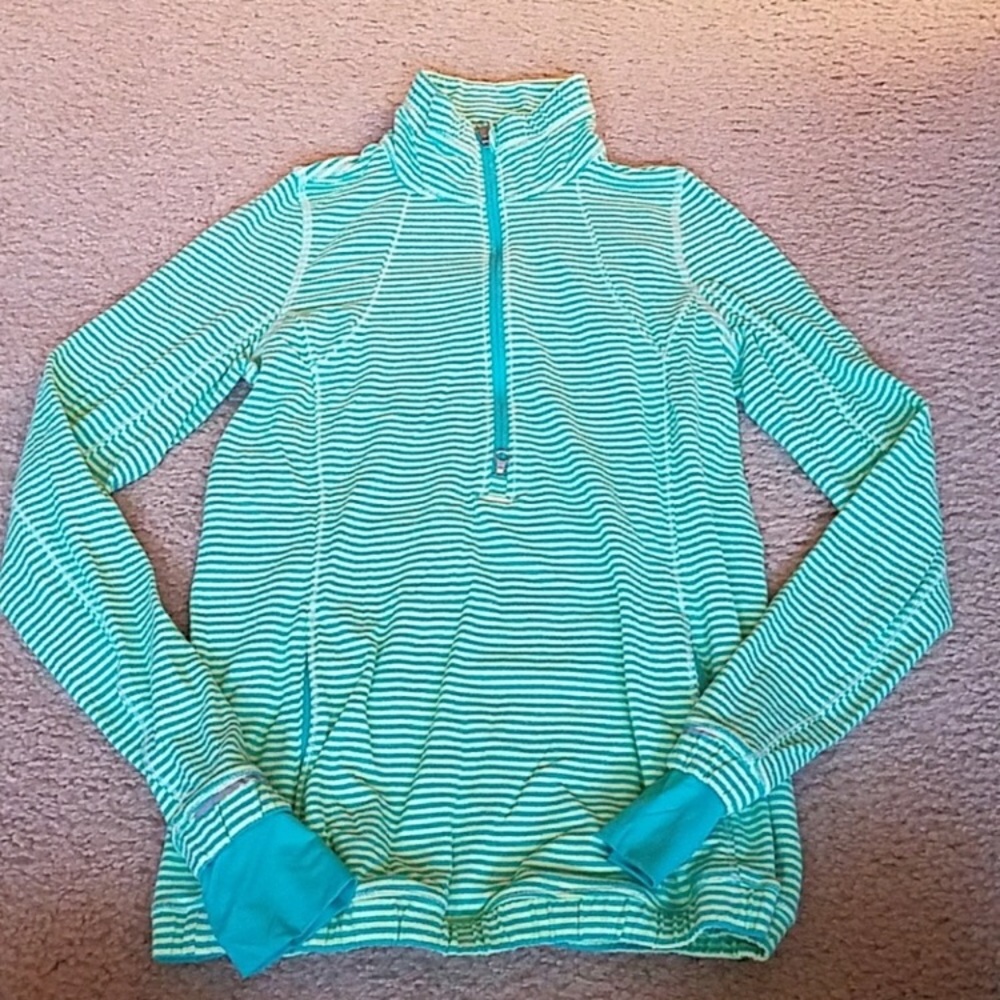 Lululemon jacket size 6